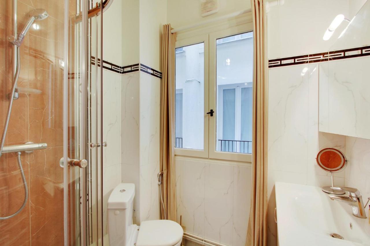 Suite Junior Avec Balcon Et Vue Sur Arc De Triomphe Paris Bagian luar foto